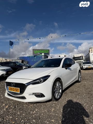 מודעת רכב מאזדה 3