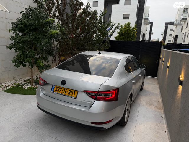 סקודה סופרב