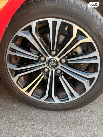 טויוטה קורולה