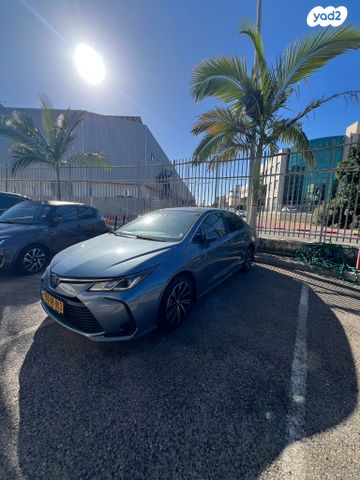 מודעת רכב טויוטה קורולה