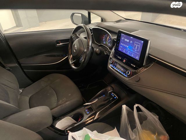 טויוטה קורולה