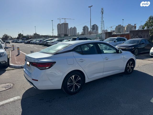 ניסאן סנטרה