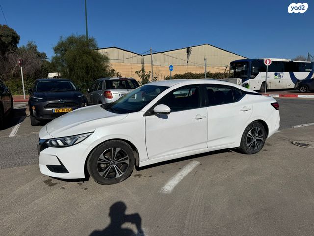 ניסאן סנטרה