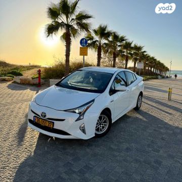 מודעת רכב טויוטה פריוס