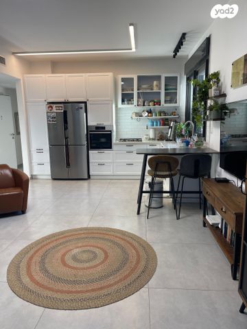 קהילת לודז' 66