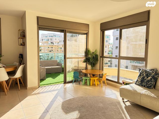 אמה טאובר פרידמן 3