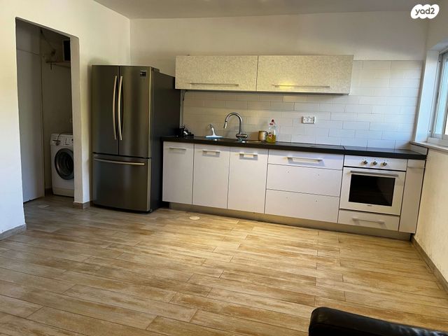 גג/ פנטהאוז, בר יוחאי 7, קטמונים, ירושלים