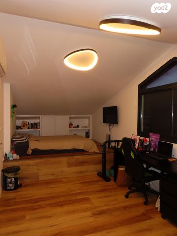 גג/ פנטהאוז, ראול ולנברג 3, רמת אשכול, חיפה