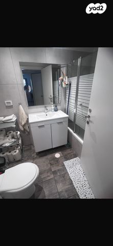 דירה, קרל פופר 8, קרית המדע, נתניה