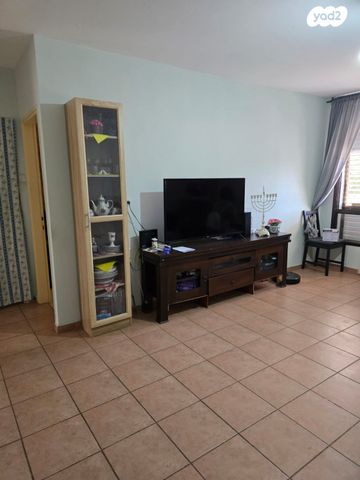 דירה, משגב 15, מגדים, כרמיאל