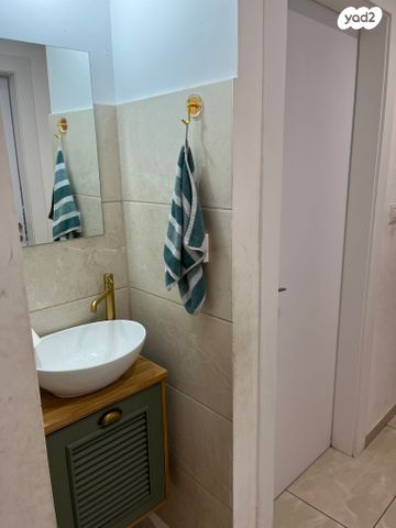 דירה, חצב 38, רכסים, רכסים