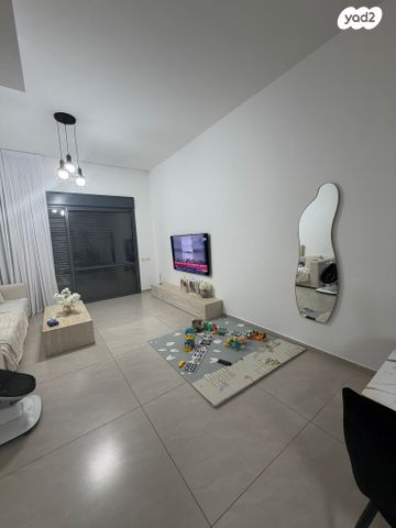 בית פרטי/ קוטג', מור 11, אור ים, אור עקיבא