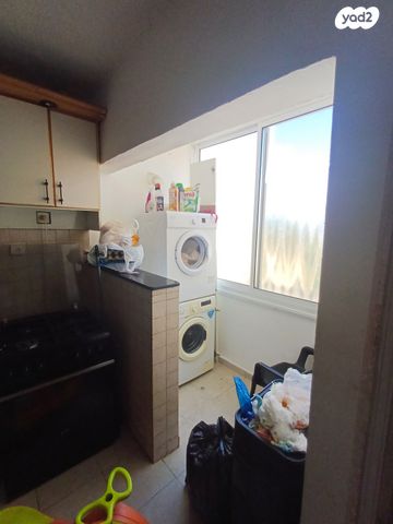 דירה, יצחק בן צבי 4, שיכון ד, טבריה