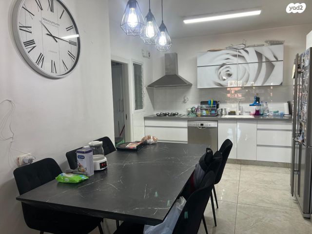 דירה, האיילון 17, גני יער, לוד