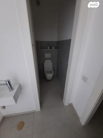 דירה, יהושוע אזולאי 1, נווה שרון / שער העיר, נתיבות