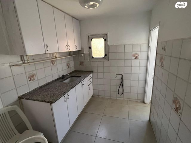 דירה, שדרות הרצל 42, הנצחון, דימונה