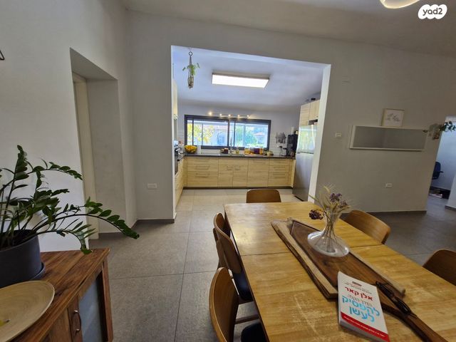 דו משפחתי, מעוז חיים 1, מעוז חיים, מעוז חיים