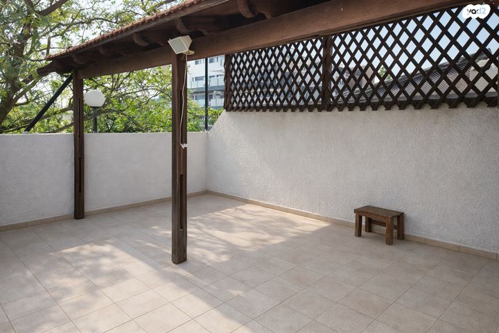 גג/ פנטהאוז, אליהו גולומב 21, הרצליה הירוקה, נווה עובד, הרצליה