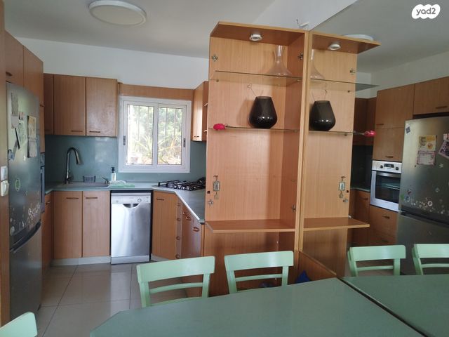 דירה, השר ברזילי 10, דרום מערב ותיק, בת ים