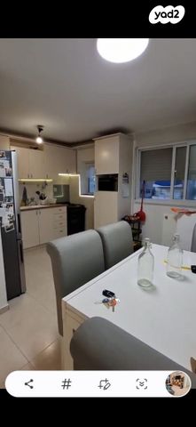 דירה, הנורית 10, עיר גנים, ירושלים