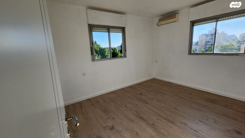 דירה, מבצע ליטני 9, אושיות, רחובות