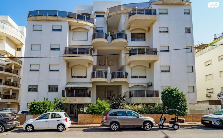 דירה, ז'בוטינסקי 52, עיר, מרכז העיר, נהריה