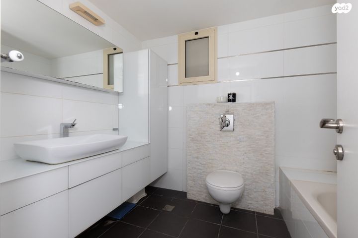 דירה, הרב אונטרמן 4, נאות שקמה, ראשון לציון