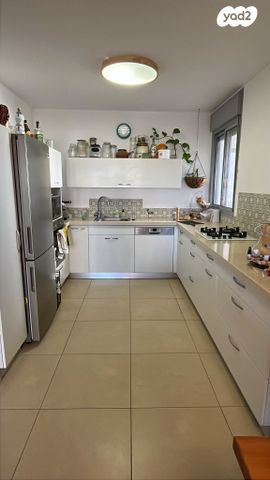 דירה, שדרות יצחק רבין 11, רמת אמיר, קדימה צורן