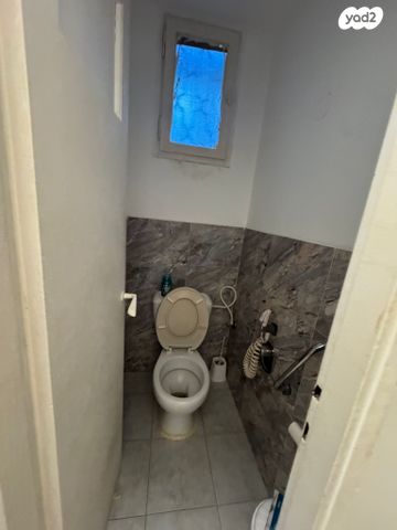 דירה, טרומפלדור 12, צפון מזרח מרכז העיר, נתניה