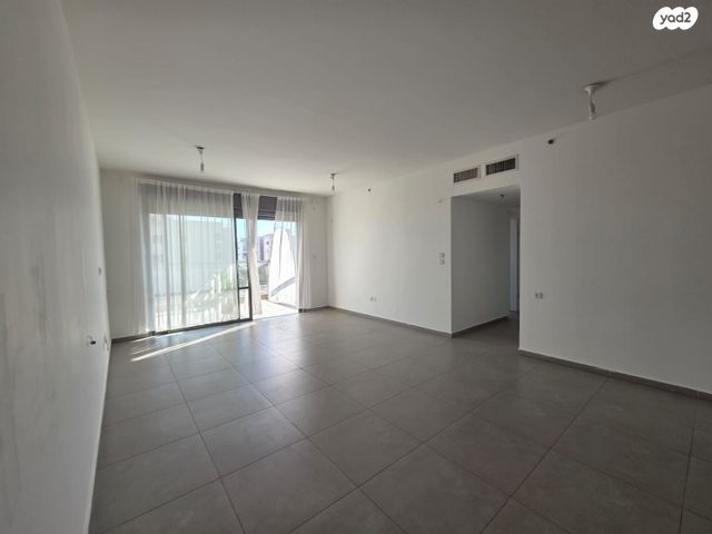 דירה, שושנה דמארי 2, קרית האמנים, מצליח, רמלה