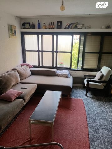 דירה, אלברט קיוסו 6, צהלון, שיכוני חסכון, תל אביב יפו