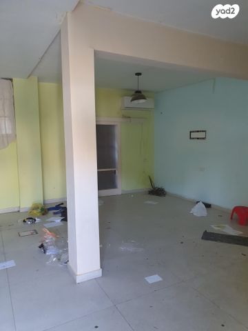 דירה, רוטשילד 43, עמידר, בת ים