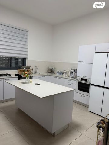 בית פרטי/ קוטג', מור 11, אור ים, אור עקיבא