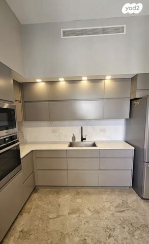 דופלקס, י"ד הבנים 4, כפר גנים ב, פתח תקווה