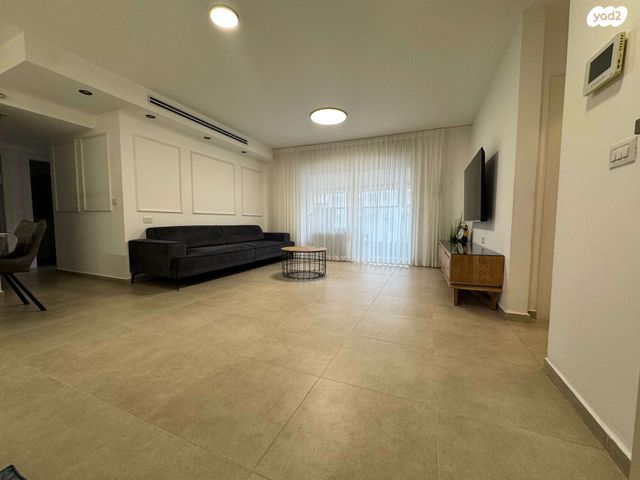 דירה, הלוח העברי 5, נווה הדרים, אשקלון