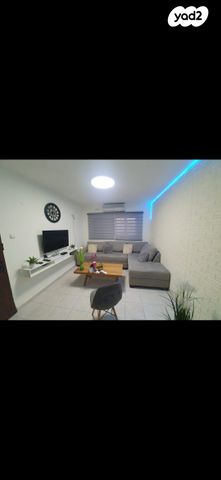 דירה, דוד רזיאל 13, שעריה, פתח תקווה