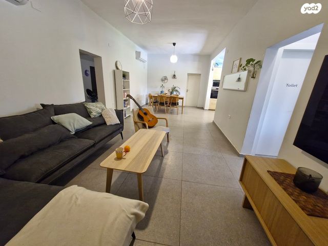 דו משפחתי, מעוז חיים 1, מעוז חיים, מעוז חיים