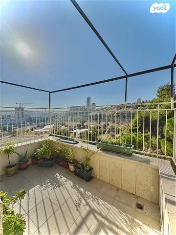 דירה, שח"ל 21, גבעת מרדכי, ירושלים