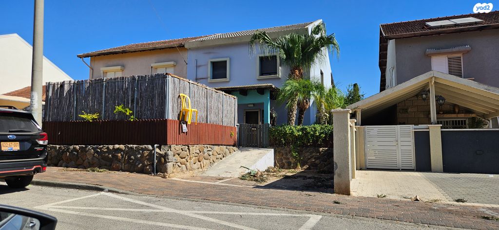 שדרות מנחם בגין 119