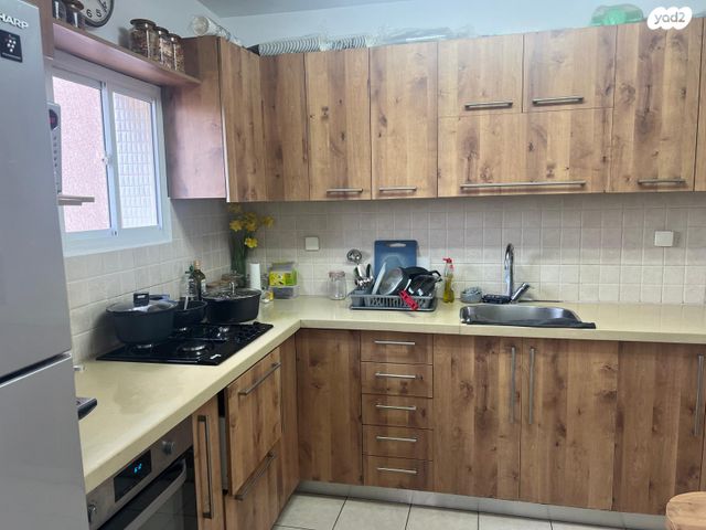 שדרות מנחם בגין 4