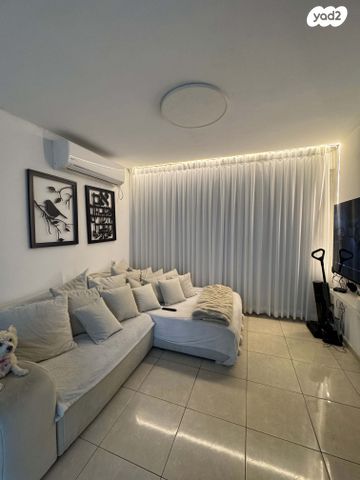 דירה, שדרות ירושלים 35, קרית ים  א', קרית ים