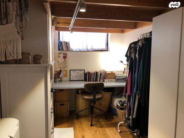 דירת גן, הרב יצחק בראשי 31, מחנה יהודה - לב העיר, ירושלים