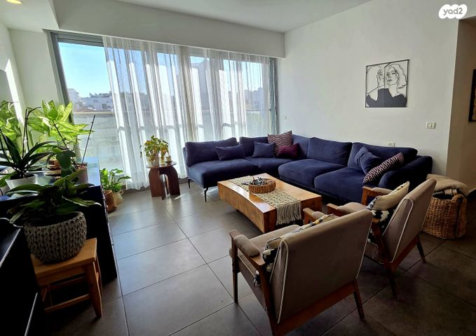 דופלקס, ז'בוטינסקי 56, אברמוביץ', ראשון לציון