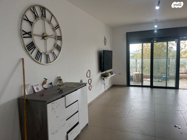 אלישע הנביא 22