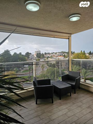 דירה, הזמיר 88, נהריה הירוקה, נהריה