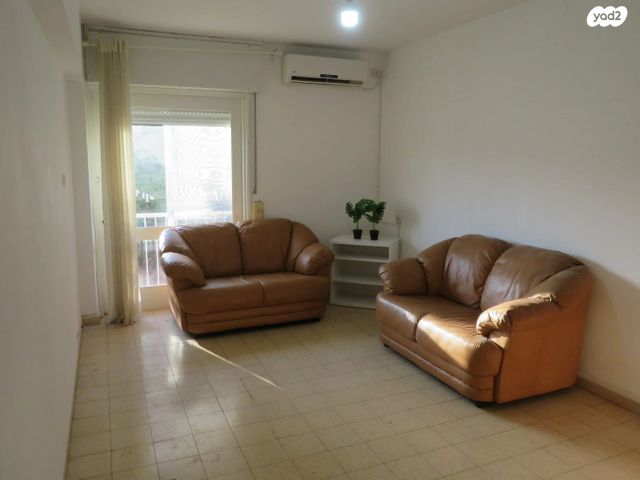 דירה, הרב מיימון 42, נווה שאנן, חיפה