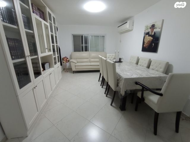 דירה, שדרות ירושלים 45, חב"ד, קרית מלאכי