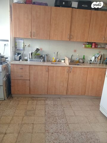 דירה, שכונת נחלת הר חב"ד 1, חב"ד, קרית מלאכי