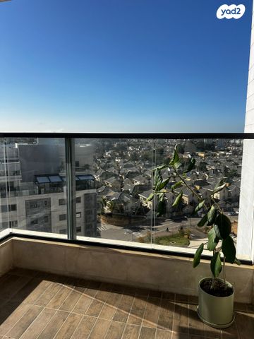 דירה, החילות 4, נרקיסים, ראשון לציון