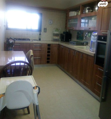 דירה, הצבעוני 27, נאות אשכול, יבנה